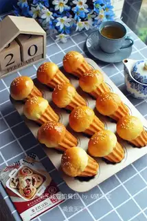 Chestnut red bean soft bun