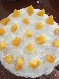 Soft mango cake