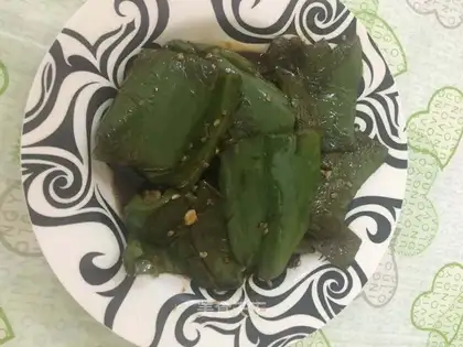 Tied chili