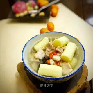 Whispered meat soup
