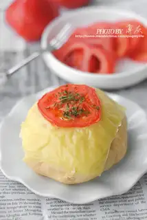 Tomato cheese bread