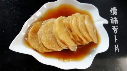 Sweet and sour radish slices
