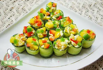 Egg cucumber roll