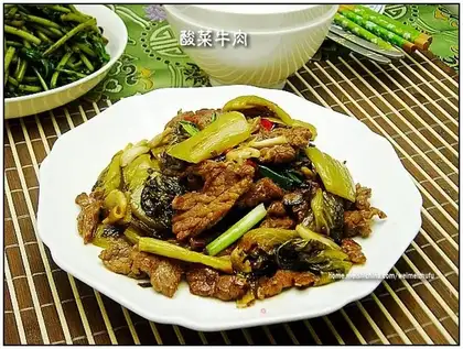 Chinese sauerkraut beef