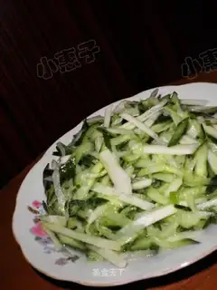 Sliced cucumber with orchid