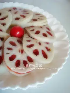 Strawberry lotus root clip
