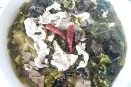 Sauerkraut pork slices