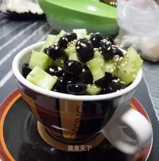 Melon diced black bean