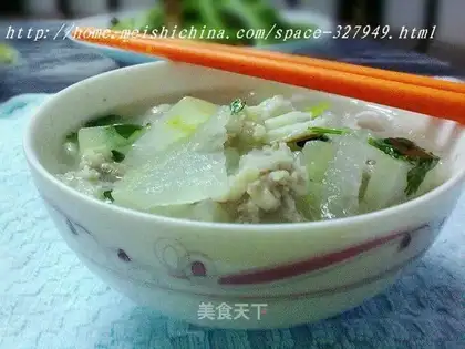 Peanut stewed wax gourd