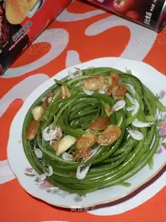 Hand-shredded garlic sprouts mixed with dried shrimp