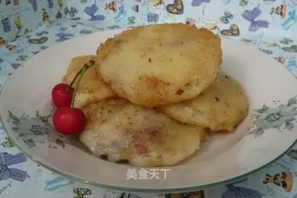 Potato and purple potato cake