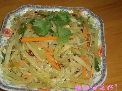 Convenient mixing of three shredded silk