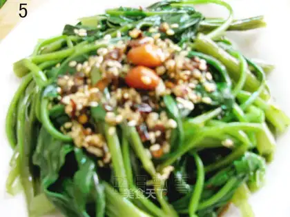 Fragrant water spinach