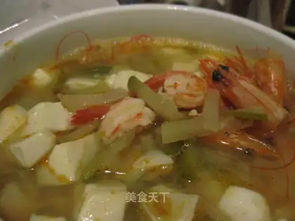 Fresh shrimp and tofu soup