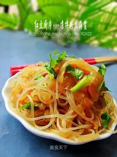 Salad with vermicelli jelly