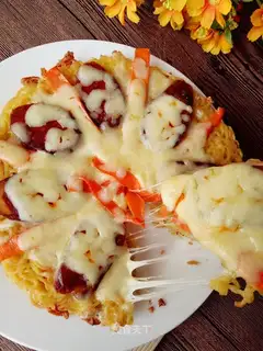 Spaghetti pizza
