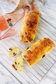 Sicilian lemon nut bread