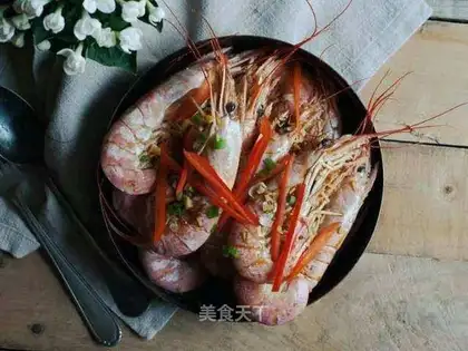 Shrimp with fingers