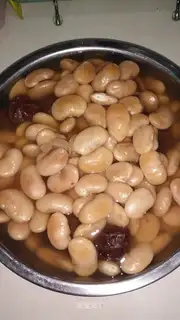 Plum beans