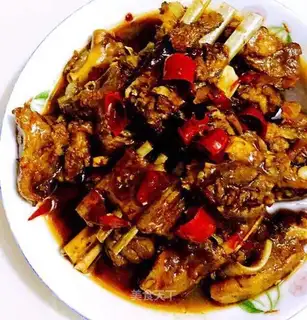 Red lamb chops