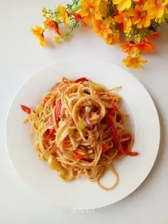 Fish noodles