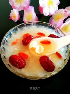 The silver spoon of a red date