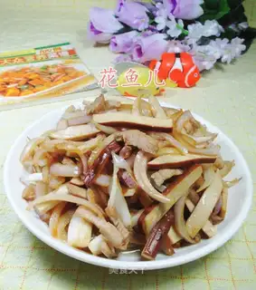 Five onion eggs dry