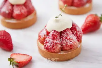 Strawberry balls