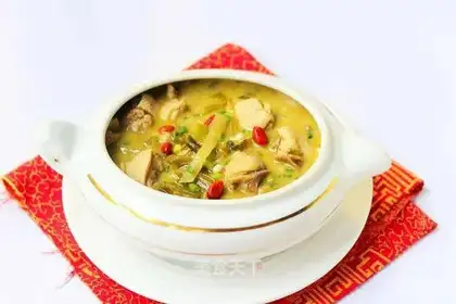 Sour duck soup