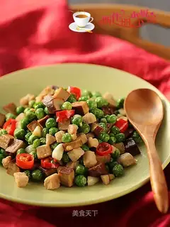 Peas eggs and fried meat