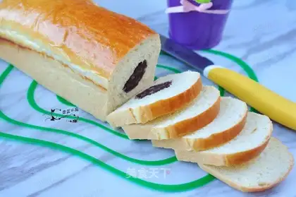 Chestnut red bean toast