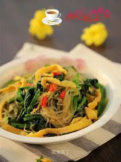A spinach egg mix fan
