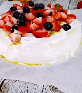 Pelican cake