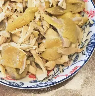 Quimbu's oil hand tore chicken