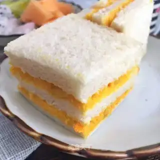Red potato sandwich