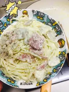 Butter mushroom pasta