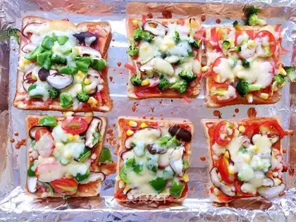 Bread pizza