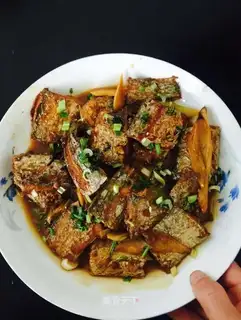 Red-fried fish