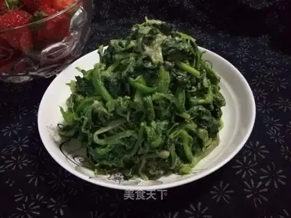 Sesame sauce spinach