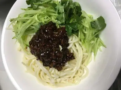 Fried noodles
