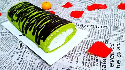 A tea twilight roll
