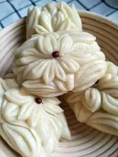 Lotus roll