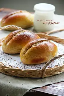 All-wheat muffin