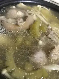 Pork feet