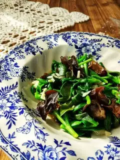 Garlic mollusks on my heart