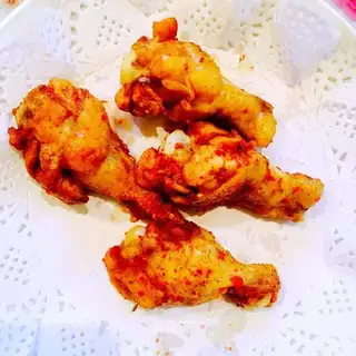 Roasted chicken wings