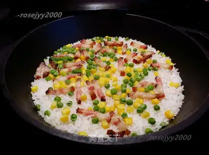 Iron pot pork rice