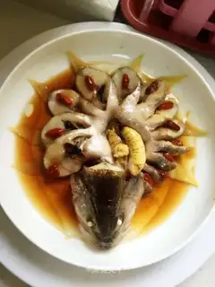 Vacuate herring