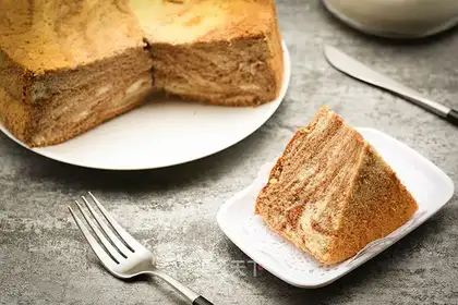Marble marrow cake