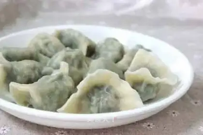 Plum dumplings